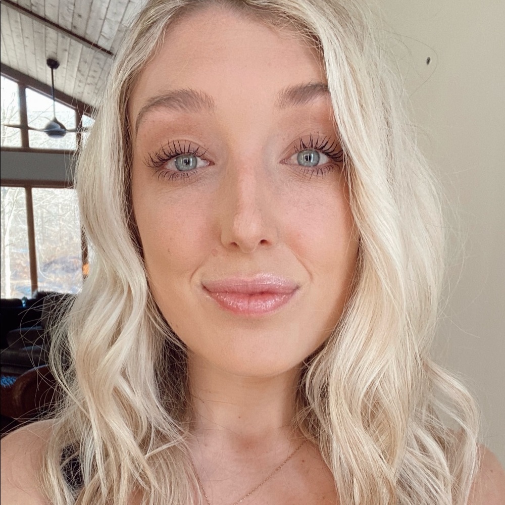 Meet your Posher, Shawna